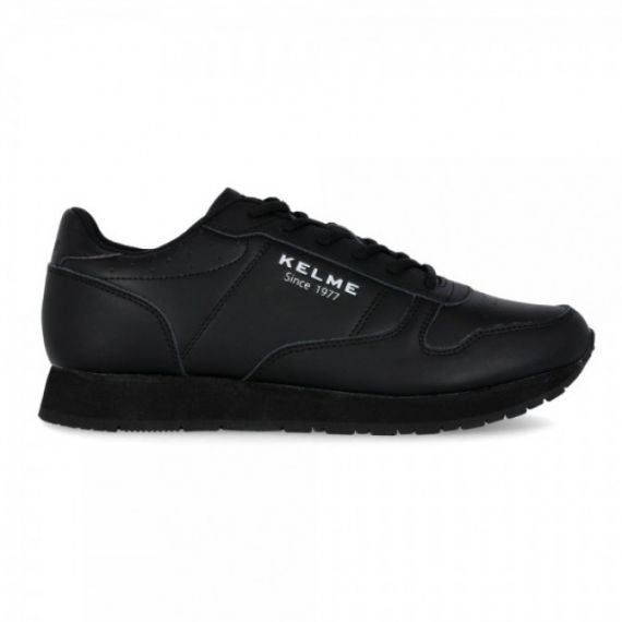 Кросівки Kelme VICTORY чорні 52.186.0026W, Колір: чорний, Розмір виробника: 38