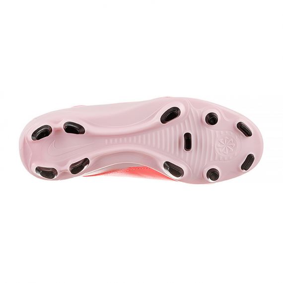 Бутси Nike JR PHANTOM LUNA II CLUB FG/MG FJ2601-600 дитячі, Колір: рожевий, Розмір виробника: 38.5, зображення 4 Бутси Nike JR PHANTOM LUNA II CLUB FG/MG FJ2601-600 дитячі, Колір: рожевий, Розмір виробника: 38.5, зображення 4