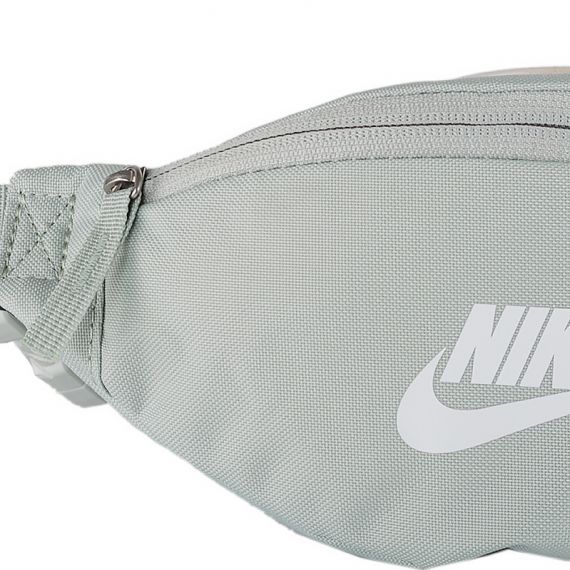 Поясная сумка Nike NK HERITAGE S WAISTPACK DB0488-034, Цвет: серый, изображение 4 Поясная сумка Nike NK HERITAGE S WAISTPACK DB0488-034, Цвет: серый, изображение 4