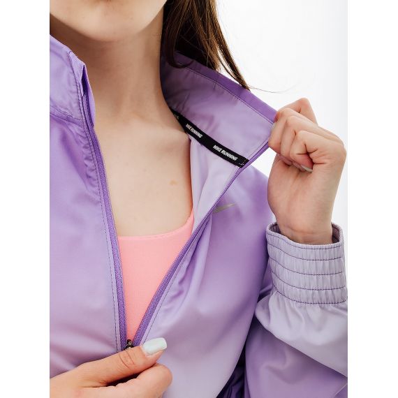 Вітровка Nike W NK SWSH RUN PRNT JKT DX1039-567, Колір: фіолетовий, Розмір виробника: L, зображення 3 Вітровка Nike W NK SWSH RUN PRNT JKT DX1039-567, Колір: фіолетовий, Розмір виробника: L, зображення 3