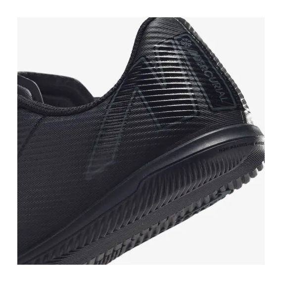 Футзалки Nike JR VAPOR 16 CLUB IC FQ8289-002 детские, Цвет: черный, Размер производителя: 36.5, изображение 7 Футзалки Nike JR VAPOR 16 CLUB IC FQ8289-002 детские, Цвет: черный, Размер производителя: 36.5, изображение 7