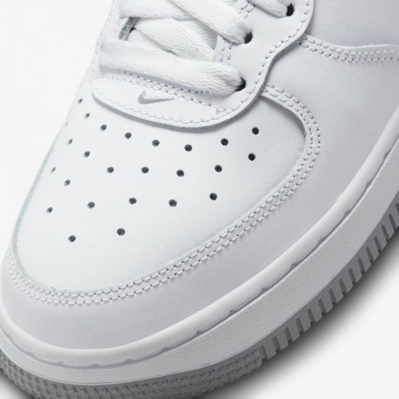 Кроссовки Nike AIR FORCE 1 MID (GS) DH2933-101, Цвет: светло-серый, Размер производителя: 38.5, изображение 5 Кроссовки Nike AIR FORCE 1 MID (GS) DH2933-101, Цвет: светло-серый, Размер производителя: 38.5, изображение 5