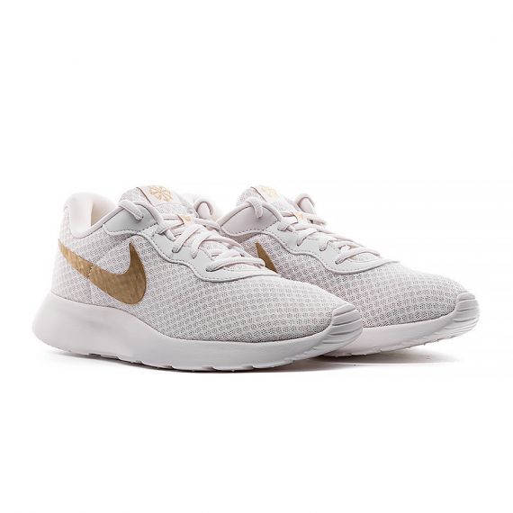 Кросівки Nike TANJUN FLYEASE DV7786-006, Колір: бежевий, Розмір виробника: 39, зображення 2 Кросівки Nike TANJUN FLYEASE DV7786-006, Колір: бежевий, Розмір виробника: 39, зображення 2