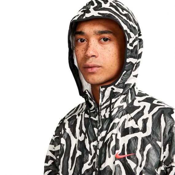 Вітровка Nike M NSW TREND JKT AOP DX0035-060, Колір: темно-сірий, Розмір виробника: XL, зображення 4 Вітровка Nike M NSW TREND JKT AOP DX0035-060, Колір: темно-сірий, Розмір виробника: XL, зображення 4