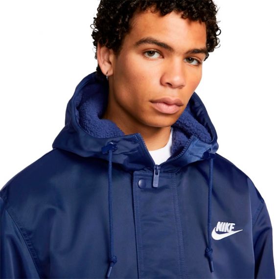 Куртка Nike CLUB STADIUM PARKA FB7320-410, Колір: темно-синій, Розмір виробника: 2XL, зображення 2 Куртка Nike CLUB STADIUM PARKA FB7320-410, Колір: темно-синій, Розмір виробника: 2XL, зображення 2