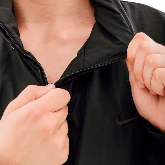 Куртка Nike SWOOSH FB7877-010, Колір: чорний, Розмір виробника: L, зображення 2