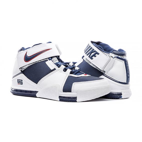 Кросівки Nike ZOOM LEBRON II DR0826-100, Колір: білий, Розмір виробника: 43, зображення 2 Кросівки Nike ZOOM LEBRON II DR0826-100, Колір: білий, Розмір виробника: 43, зображення 2