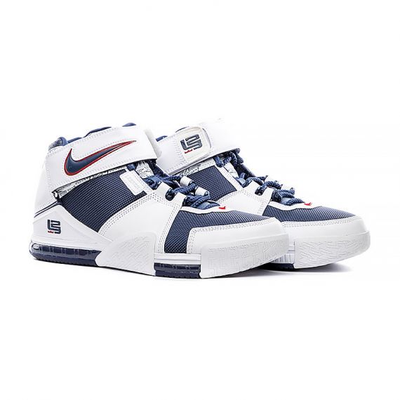 Кросівки Nike ZOOM LEBRON II DR0826-100, Колір: білий, Розмір виробника: 43, зображення 5 Кросівки Nike ZOOM LEBRON II DR0826-100, Колір: білий, Розмір виробника: 43, зображення 5