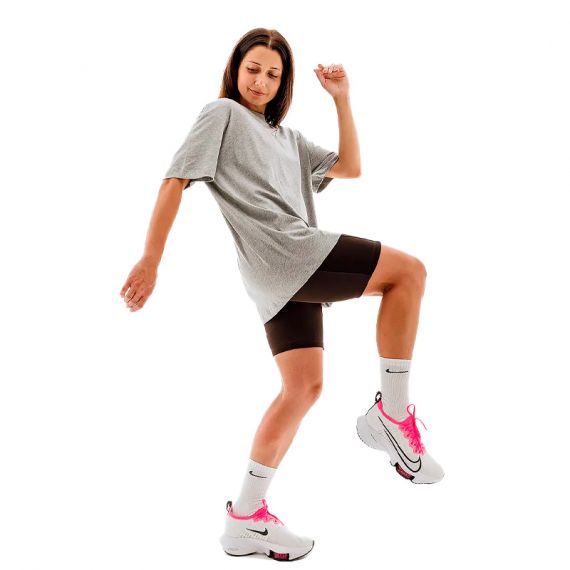 Футболка Nike W NSW ESSNTL TEE BF LBR DN5697-063, Цвет: серый, Размер производителя: L, изображение 3 Футболка Nike W NSW ESSNTL TEE BF LBR DN5697-063, Цвет: серый, Размер производителя: L, изображение 3