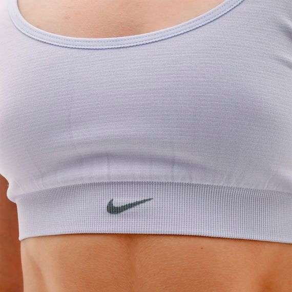 Топ Nike W NK ALATE SEAMLESS BRA DX0027-536, Колір: фіолетовий, Розмір виробника: S, зображення 3 Топ Nike W NK ALATE SEAMLESS BRA DX0027-536, Колір: фіолетовий, Розмір виробника: S, зображення 3