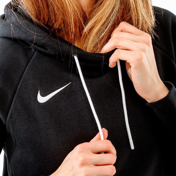 Толстовка Nike FLC PARK20 PO HOODIE CW6957-010, Колір: чорний, Розмір виробника: XS, зображення 4 Толстовка Nike FLC PARK20 PO HOODIE CW6957-010, Колір: чорний, Розмір виробника: XS, зображення 4