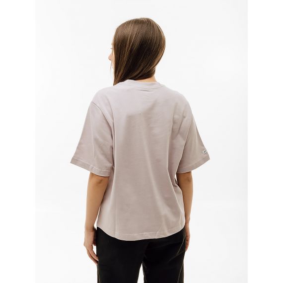 Футболка Nike W TEE CLASSICS BOXY FQ6600-019, Цвет: фиолетовый, Размер производителя: XS, изображение 4 Футболка Nike W TEE CLASSICS BOXY FQ6600-019, Цвет: фиолетовый, Размер производителя: XS, изображение 4