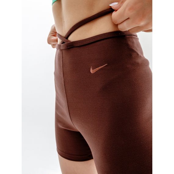 Шорты Nike W NSW EVRDY MOD HR BIKE SHORT DV7928-227, Цвет: бордовый, Размер производителя: L, изображение 3 Шорты Nike W NSW EVRDY MOD HR BIKE SHORT DV7928-227, Цвет: бордовый, Размер производителя: L, изображение 3