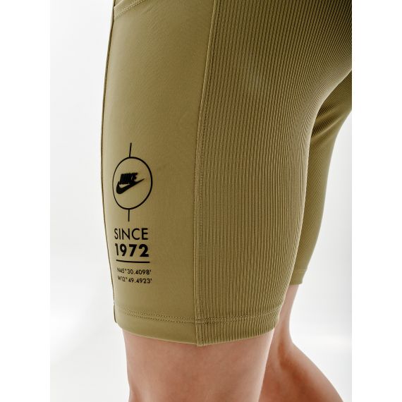 Шорты Nike W NSW TIGHT SHORT RIB SU FJ4876-276, Цвет: хаки, Размер производителя: М, изображение 3 Шорты Nike W NSW TIGHT SHORT RIB SU FJ4876-276, Цвет: хаки, Размер производителя: М, изображение 3