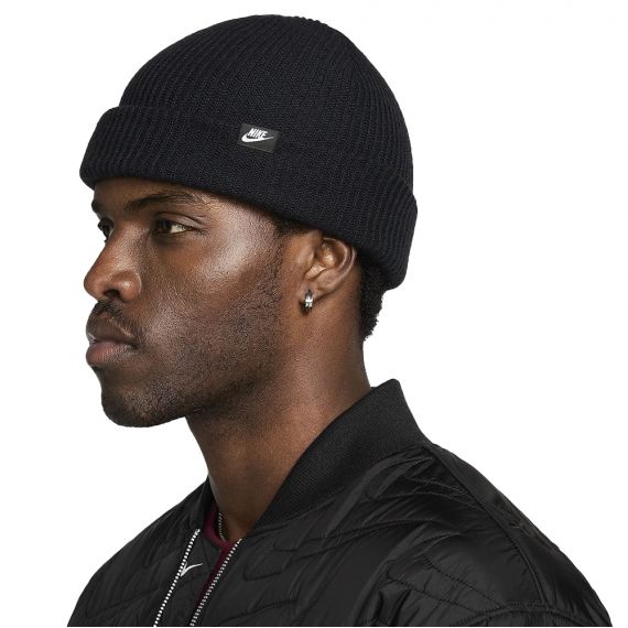 Шапка Nike U NK TERRA BEANIE SC FUT365 L HF0176-010, Колір: чорний, Розмір: Дорослий
