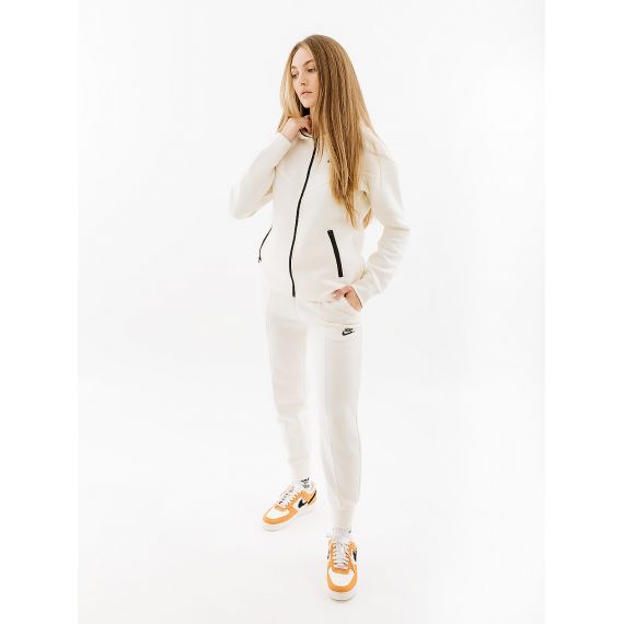 Штаны Nike W TCH FLC MR JGGR FB8330-110, Цвет: белый, Размер производителя: S, изображение 4 Штаны Nike W TCH FLC MR JGGR FB8330-110, Цвет: белый, Размер производителя: S, изображение 4