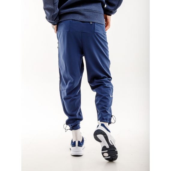 Штани Nike TRACK CLUB PANT FB5503-410, Колір: темно-синій, Розмір виробника: М, зображення 2 Штани Nike TRACK CLUB PANT FB5503-410, Колір: темно-синій, Розмір виробника: М, зображення 2