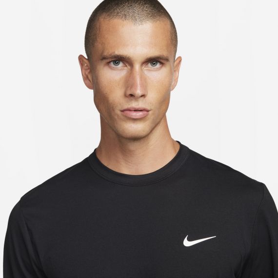 Футболка-лонгслів компрессійна Nike M NK DF UV HYVERSE LS FB8583-010, Колір: чорний, Розмір виробника: L, зображення 3