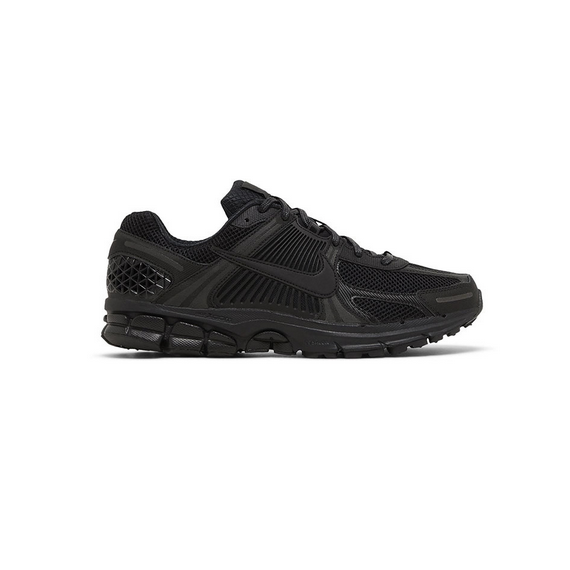 Кросівки Nike ZOOM VOMERO 5 BV1358-003, Колір: чорний, Розмір виробника: 44