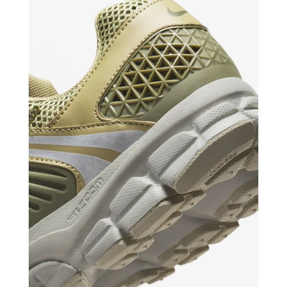 Кросівки Nike ZOOM VOMERO 5 FJ1915-200, Колір: хакі, Розмір виробника: 42, зображення 5 Кросівки Nike ZOOM VOMERO 5 FJ1915-200, Колір: хакі, Розмір виробника: 42, зображення 5