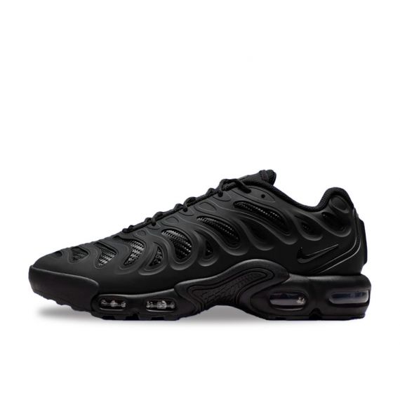 Кроссовки мужские Nike Air Max Plus Drift Black HF0785-001, Цвет: черный, Размер производителя: 44.5, изображение 2 Кроссовки мужские Nike Air Max Plus Drift Black HF0785-001, Цвет: черный, Размер производителя: 44.5, изображение 2