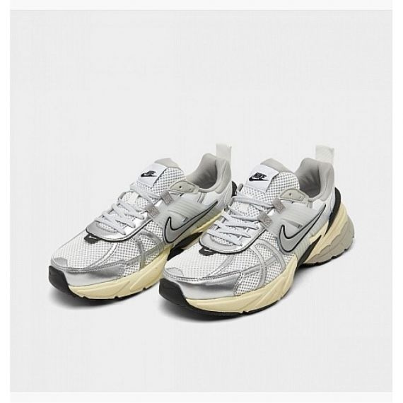 Кросівки Nike Runtekk Grey FD0736-100, Колір: сірий, Розмір виробника: 36.5, зображення 2 Кросівки Nike Runtekk Grey FD0736-100, Колір: сірий, Розмір виробника: 36.5, зображення 2