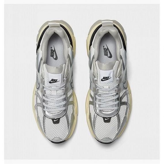 Кросівки Nike Runtekk Grey FD0736-100, Колір: сірий, Розмір виробника: 36.5, зображення 3 Кросівки Nike Runtekk Grey FD0736-100, Колір: сірий, Розмір виробника: 36.5, зображення 3
