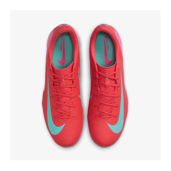 Сороконіжки Nike ZOOM VAPOR 16 ACADEMY TF FQ8449-800, Колір: червоний, Розмір виробника: 42.5, зображення 3 Сороконіжки Nike ZOOM VAPOR 16 ACADEMY TF FQ8449-800, Колір: червоний, Розмір виробника: 42.5, зображення 3