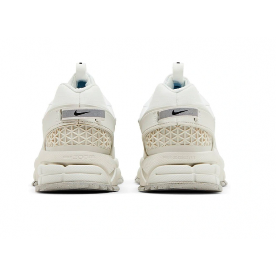 Кросівки NIKE ZOOM VOMERO ROAM HV5951-100, Колір: білий, Розмір виробника: 40.5, зображення 4 Кросівки NIKE ZOOM VOMERO ROAM HV5951-100, Колір: білий, Розмір виробника: 40.5, зображення 4