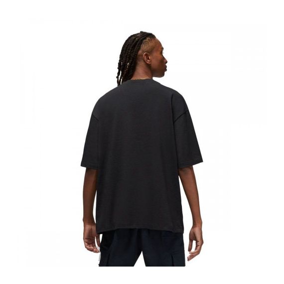 Футболка JORDAN MFLT ESS OVRSZ SS CREW DZ7313-010, Цвет: черный, Размер производителя: XS, изображение 2 Футболка JORDAN MFLT ESS OVRSZ SS CREW DZ7313-010, Цвет: черный, Размер производителя: XS, изображение 2