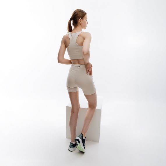 Топ New Balance Essentials Reimagined Bra WB31500MBM, Колір: бежевий, Розмір виробника: XS, зображення 2 Топ New Balance Essentials Reimagined Bra WB31500MBM, Колір: бежевий, Розмір виробника: XS, зображення 2