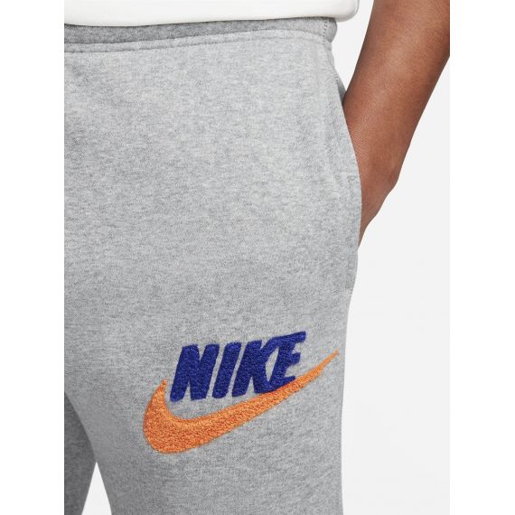 Штани Nike M NK CLUB BB JOGGER CHNL FTRA FN3094-063, Колір: сірий, Розмір виробника: S, зображення 4 Штани Nike M NK CLUB BB JOGGER CHNL FTRA FN3094-063, Колір: сірий, Розмір виробника: S, зображення 4