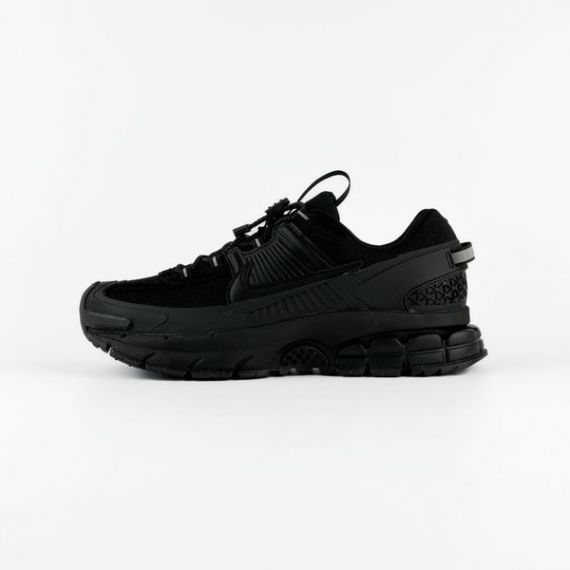 Кросівки Nike ZOOM VOMERO ROAM FV2295-002, Колір: чорний, Розмір виробника: 40, зображення 2 Кросівки Nike ZOOM VOMERO ROAM FV2295-002, Колір: чорний, Розмір виробника: 40, зображення 2