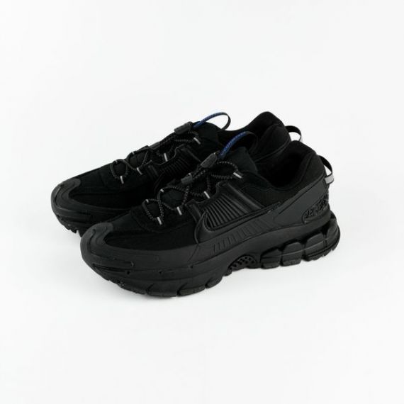 Кросівки Nike ZOOM VOMERO ROAM FV2295-002, Колір: чорний, Розмір виробника: 40, зображення 3 Кросівки Nike ZOOM VOMERO ROAM FV2295-002, Колір: чорний, Розмір виробника: 40, зображення 3