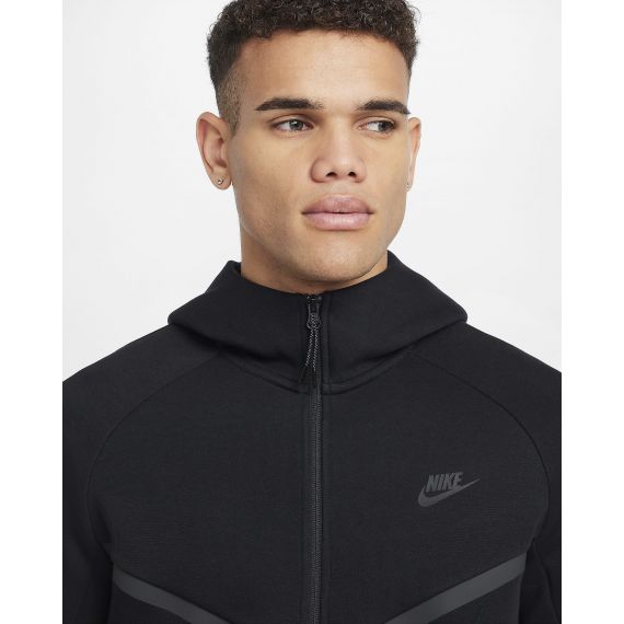 Толстовка Nike M TCH FLC FZ WR HOODIE HV0949-010, Колір: чорний, Розмір виробника: L, зображення 3 Толстовка Nike M TCH FLC FZ WR HOODIE HV0949-010, Колір: чорний, Розмір виробника: L, зображення 3