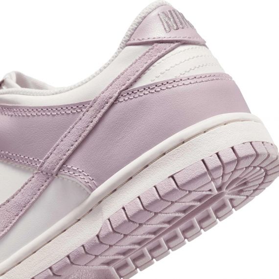 Кросівки Nike DUNK LOW (GS) FB9109-122, Колір: бежевий, Розмір виробника: 39, зображення 8 Кросівки Nike DUNK LOW (GS) FB9109-122, Колір: бежевий, Розмір виробника: 39, зображення 8