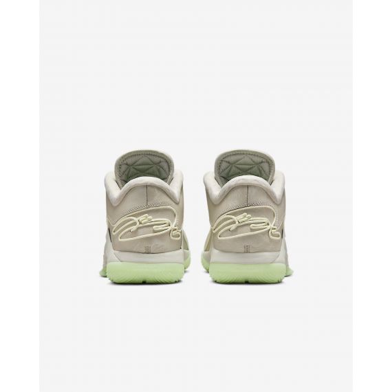 Кросівки Nike LEBRON XXII FZ1094-002, Колір: бежевий, Розмір виробника: 46, зображення 6 Кросівки Nike LEBRON XXII FZ1094-002, Колір: бежевий, Розмір виробника: 46, зображення 6