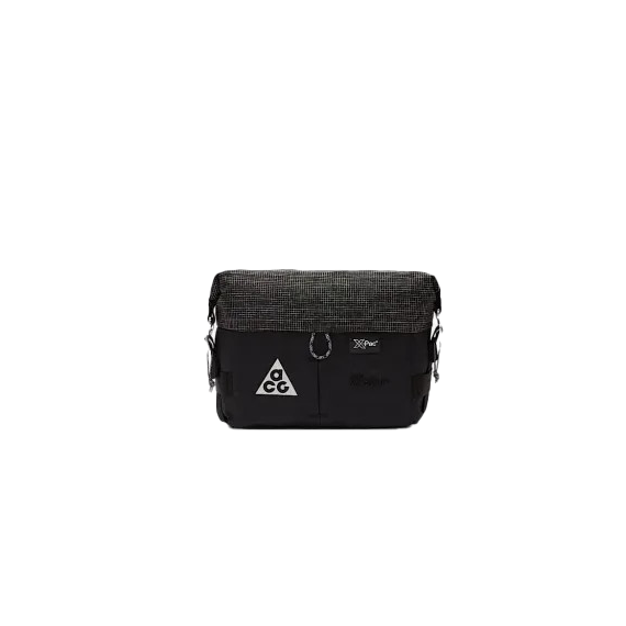 Сумка Nike ACG AYSEN WAISTPACK DV4051-011
