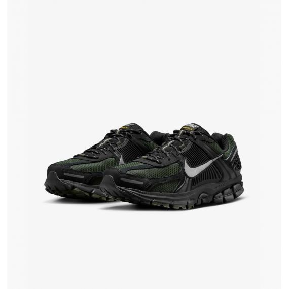 Кросівки Nike ZOOM VOMERO 5 HV2527-001, Колір: темно-зелений, Розмір виробника: 40.5, зображення 4