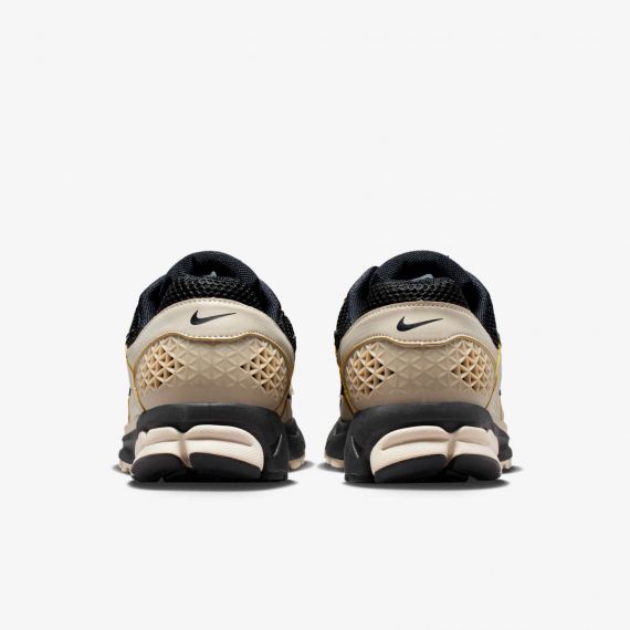 Кросівки Nike ZOOM VOMERO 5 FJ4151-008, Колір: бежевий, Розмір виробника: 45, зображення 6