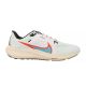 Кросівки Nike AIR ZOOM PEGASUS 40 SE FJ1051-100, Колір: білий, Розмір виробника: 44 Кросівки Nike AIR ZOOM PEGASUS 40 SE FJ1051-100, Колір: білий, Розмір виробника: 44