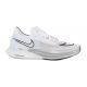 Кросівки Nike ZOOMX STREAKFLY DJ6566-101, Колір: білий, Розмір виробника: 41, зображення 5 Кросівки Nike ZOOMX STREAKFLY DJ6566-101, Колір: білий, Розмір виробника: 41, зображення 5