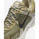 Кросівки Nike ZOOM VOMERO 5 FJ1915-200, Колір: хакі, Розмір виробника: 42, зображення 4 Кросівки Nike ZOOM VOMERO 5 FJ1915-200, Колір: хакі, Розмір виробника: 42, зображення 4