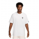 Футболка Nike KB U NK TEE BETTERMENTAL HJ3318-100, Цвет: белый, Размер производителя: М Футболка Nike KB U NK TEE BETTERMENTAL HJ3318-100, Цвет: белый, Размер производителя: М
